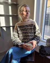 Indlæs billede til gallerivisning PetiteKnit ATHENE SWEATER