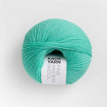 Indlæs billede til gallerivisning Kaos FINE ANDEAN WOOL