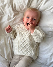 Indlæs billede til gallerivisning PetiteKnit MOBY SWEATER BABY
