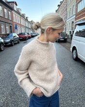 Indlæs billede til gallerivisning PetiteKnit CLOUD SWEATER