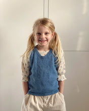 Indlæs billede til gallerivisning PetiteKnit STOCKHOLM SLIPOVER MINI