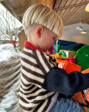 Indlæs billede til gallerivisning PetiteKnit HOLGER SWEATER