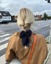 Indlæs billede til gallerivisning PetiteKnit DECEMBER BOW