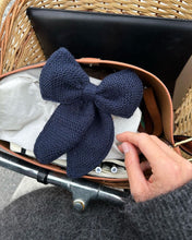 Indlæs billede til gallerivisning PetiteKnit DECEMBER BOW
