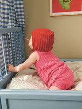 Indlæs billede til gallerivisning Sandnes 2407-05 Lilja Singlet, Linus Diaper Pants og Bonnet Baby