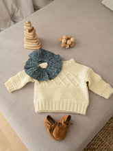Indlæs billede til gallerivisning Sandnes 2413-01 Guernsey Sweater Baby