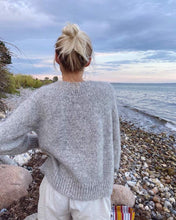 Indlæs billede til gallerivisning PetiteKnit NOVICE CARDIGAN - CHUNKY EDITION