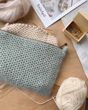 Indlæs billede til gallerivisning PetiteKnit HONEY PURSE