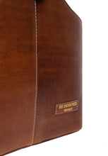 Indlæs billede til gallerivisning RE:DESIGNED Project 71, Walnut