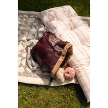 Indlæs billede til gallerivisning Re:Designed Project 101 Dark Cherry