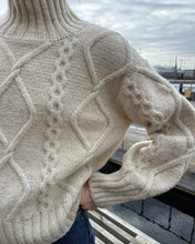 Indlæs billede til gallerivisning PetiteKnit SAGA SWEATER
