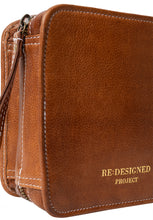 Indlæs billede til gallerivisning RE:DESIGNED Project 83, Walnut
